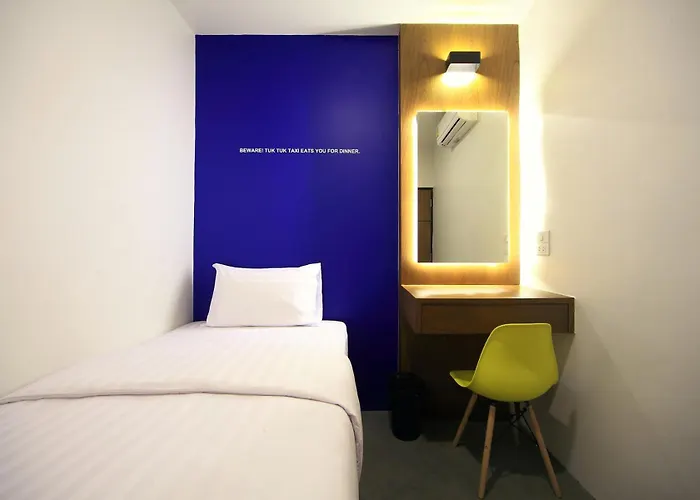 Tuk Tuk Hotel 2*