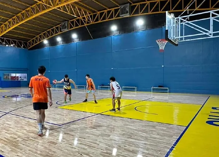 툭툭 호텔
